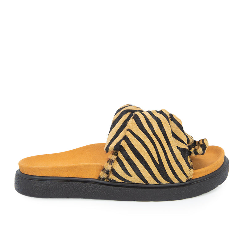 Ivy -Z Dune - Footmaster